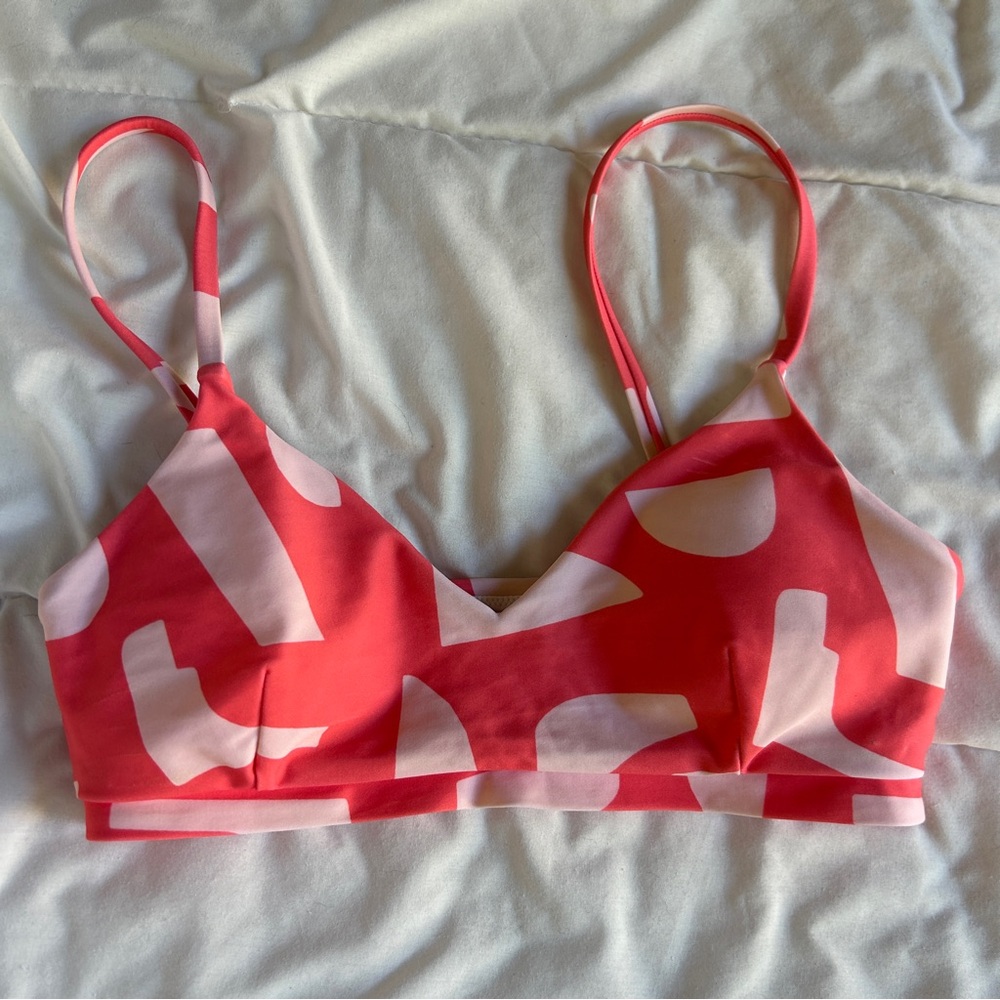 UpWest Bikini Top size‎ Medium